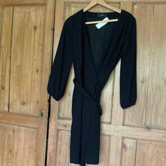 J. Crew Dresses & Skirts - J Crew 365 Crepe wrap dress. 4. Black